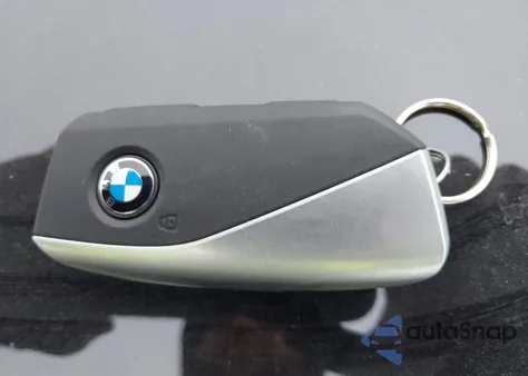 2025 BMW X5 Phev xDrive50E z USA, uszkodzony, nr VIN 5UX43EU00S9Y71526